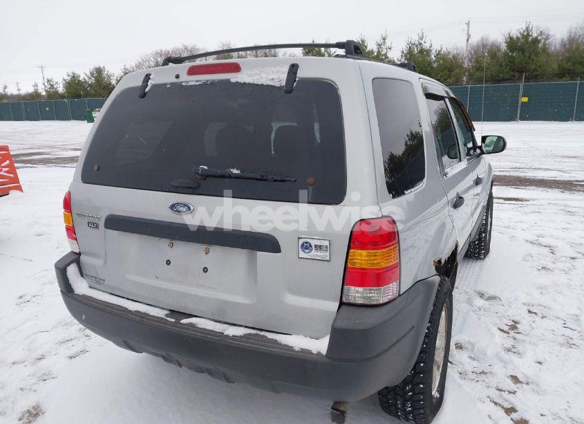 Photo 4 of 2003 Ford Escape XLT (VIN 1FMYU03173KC65661)