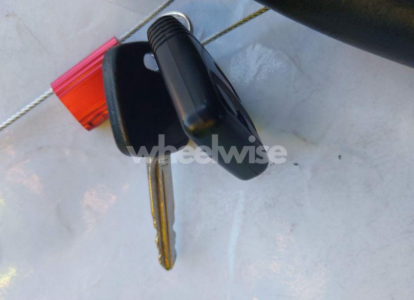 Photo 11 of 2003 Ford Escape XLT (VIN 1FMYU03173KE16420)