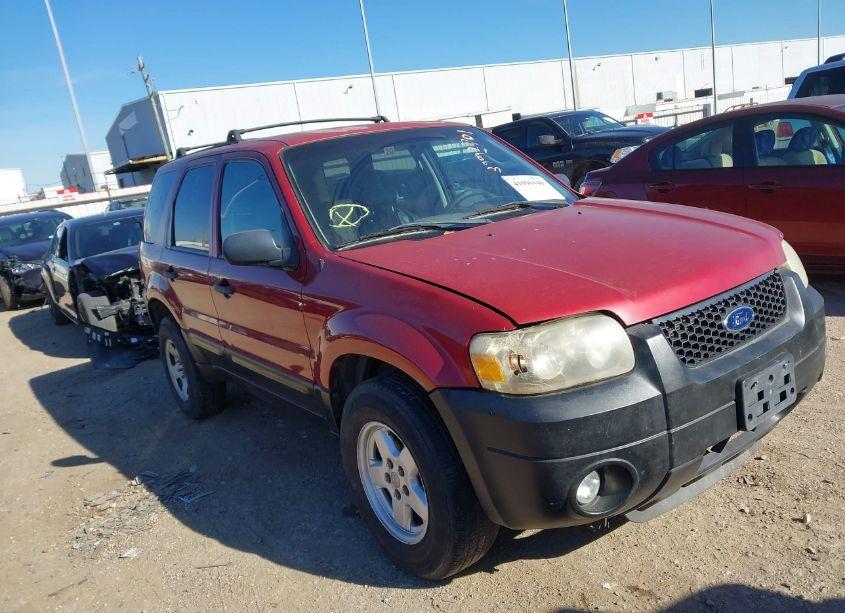 2007 Ford Escape (VIN 1FMYU03177KA26410) main photo