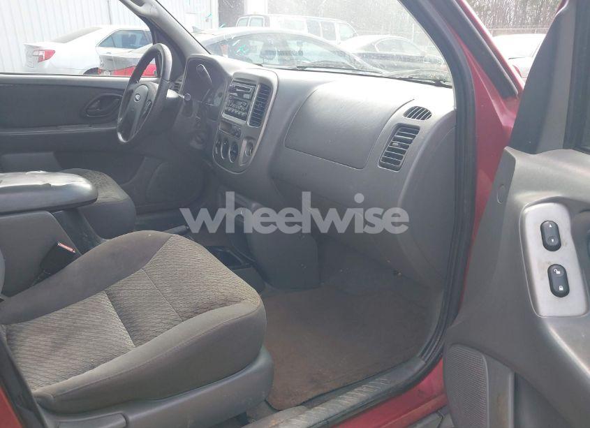 Photo 5 of 2003 Ford Escape XLT (VIN 1FMYU03183KA25020)