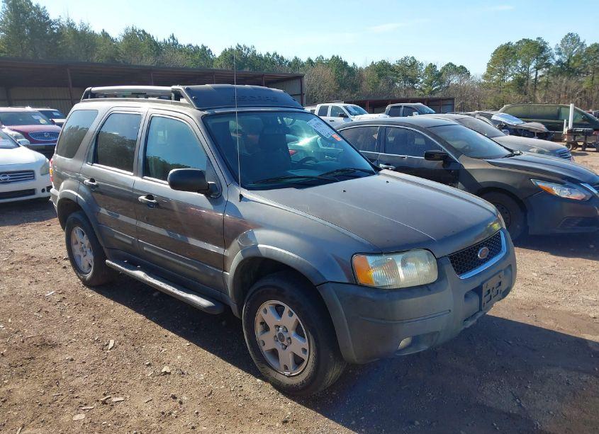 2003 Ford Escape XLT (VIN 1FMYU03183KC26268) main photo