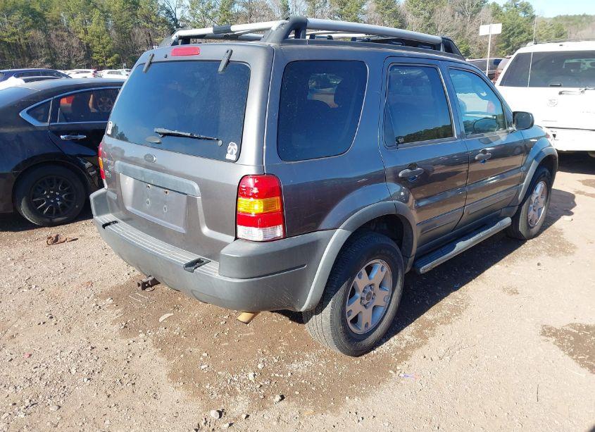 Photo 4 of 2003 Ford Escape XLT (VIN 1FMYU03183KC26268)