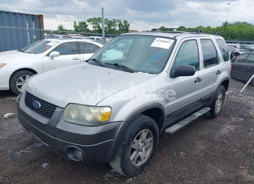 Photo 6 of 2005 Ford Escape XLT (VIN 1FMYU03185KE08782)