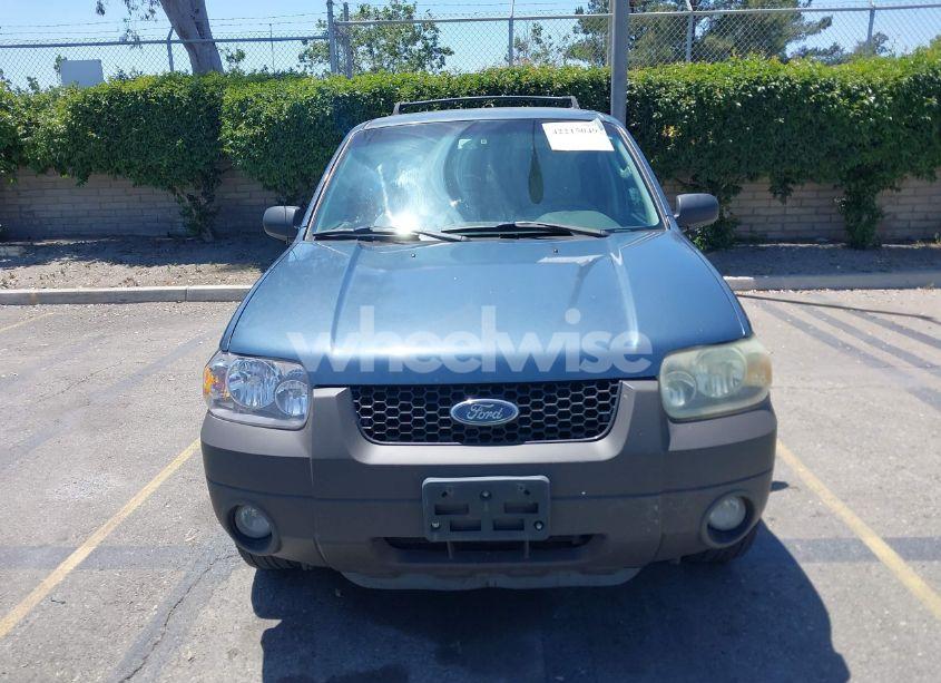 Photo 12 of 2005 Ford Escape XLT (VIN 1FMYU03185KE15974)