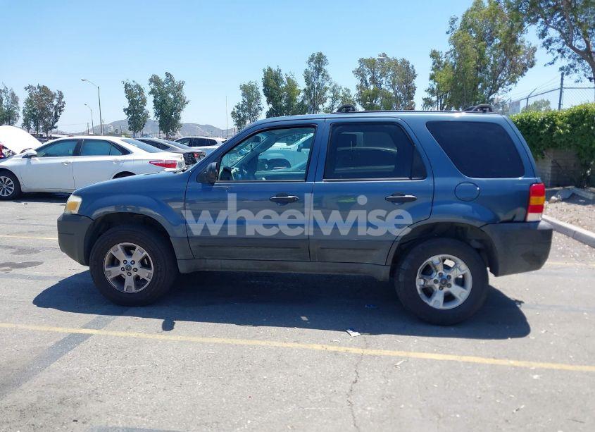 Photo 14 of 2005 Ford Escape XLT (VIN 1FMYU03185KE15974)