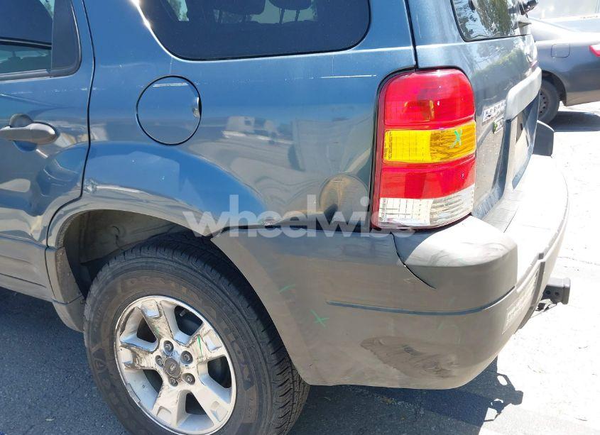 Photo 6 of 2005 Ford Escape XLT (VIN 1FMYU03185KE15974)