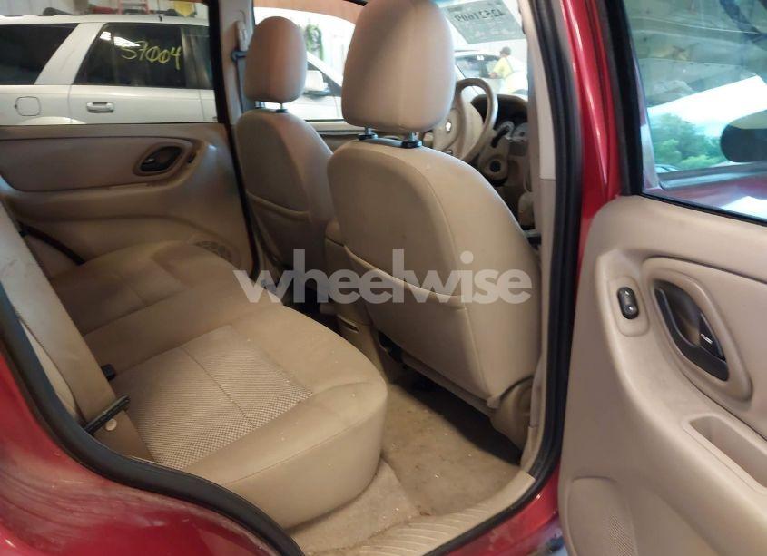 Photo 8 of 2006 Ford Escape XLT/XLT SPORT (VIN 1FMYU03186KA68258)