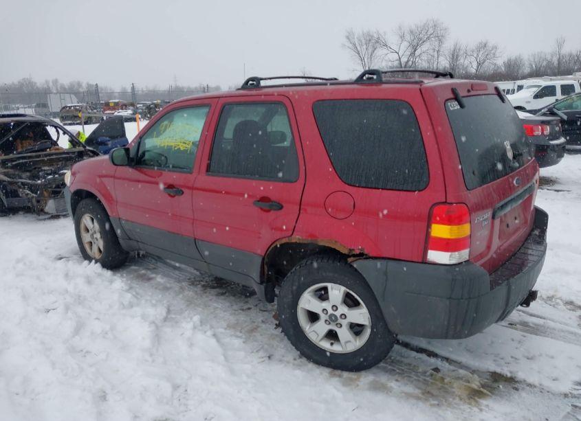 Photo 3 of 2006 Ford Escape XLT/XLT SPORT (VIN 1FMYU03186KA84573)