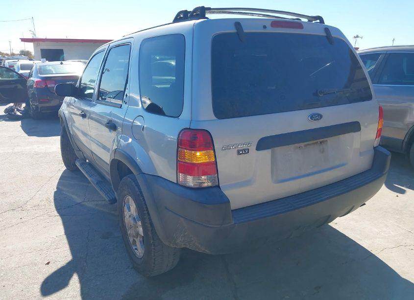Photo 3 of 2002 Ford Escape XLT (VIN 1FMYU03192KA08547)
