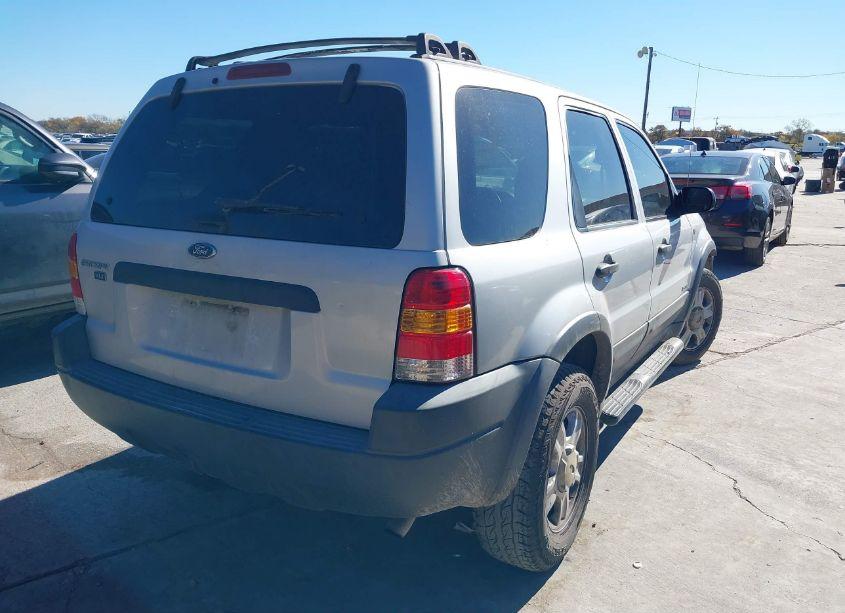 Photo 4 of 2002 Ford Escape XLT (VIN 1FMYU03192KA08547)