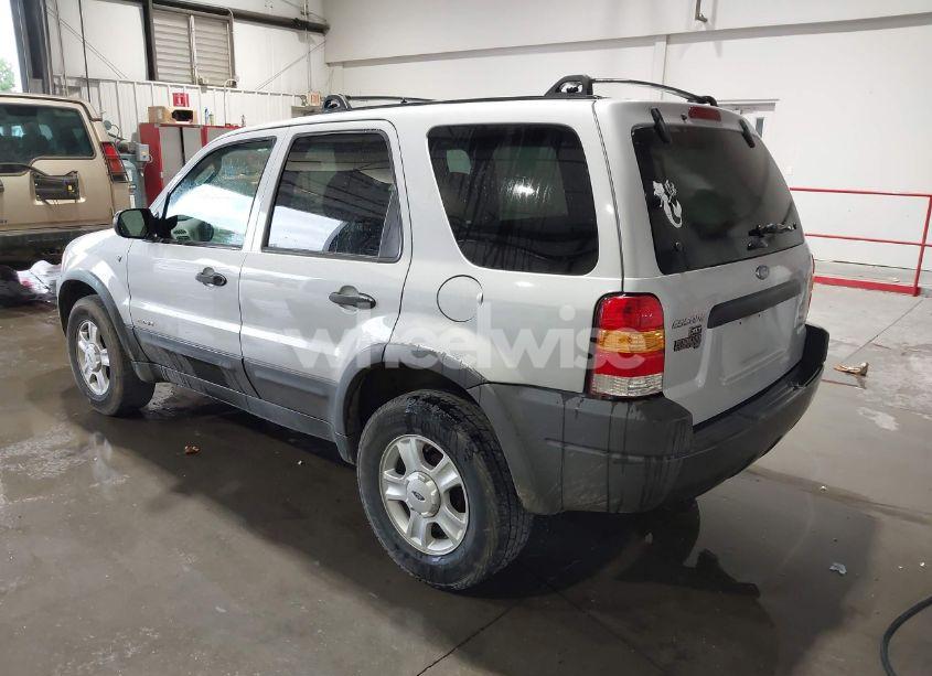 Photo 3 of 2002 Ford Escape XLT (VIN 1FMYU03192KA45582)