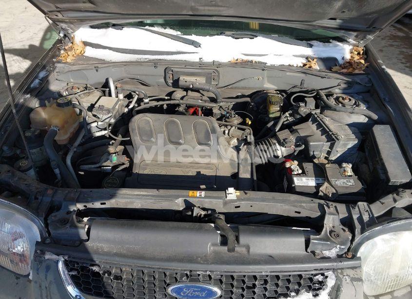 Photo 10 of 2003 Ford Escape XLT (VIN 1FMYU03193KD39484)