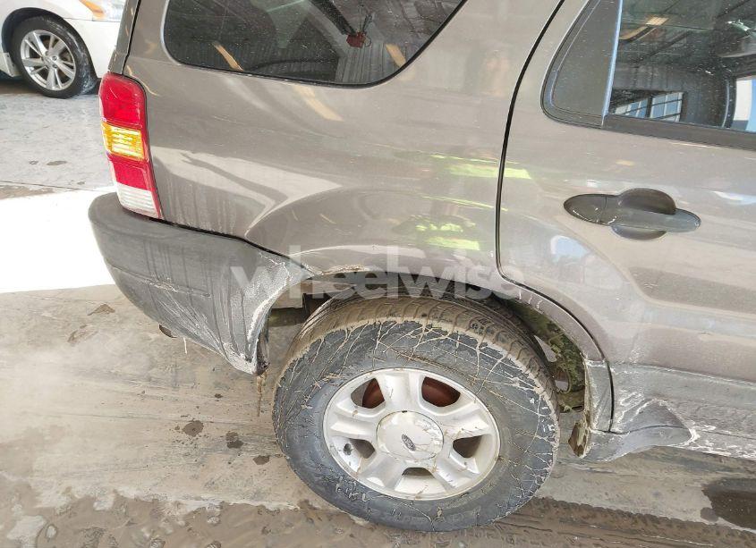Photo 6 of 2003 Ford Escape XLT (VIN 1FMYU03193KD39484)