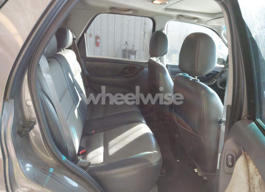 Photo 8 of 2003 Ford Escape XLT (VIN 1FMYU03193KD39484)