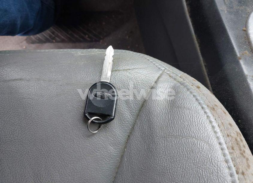 Photo 11 of 2005 Ford Escape XLT (VIN 1FMYU03195KB32483)