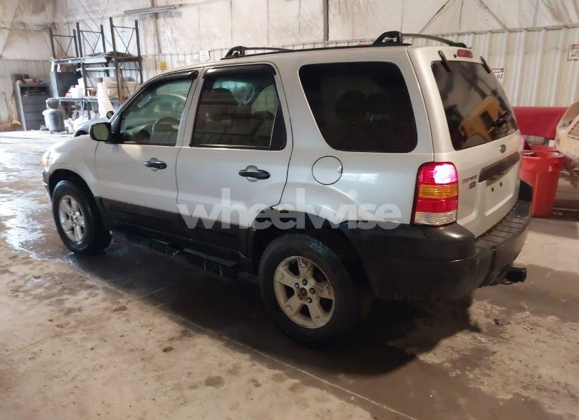 Photo 3 of 2006 Ford Escape XLT/XLT SPORT (VIN 1FMYU03196KA11342)