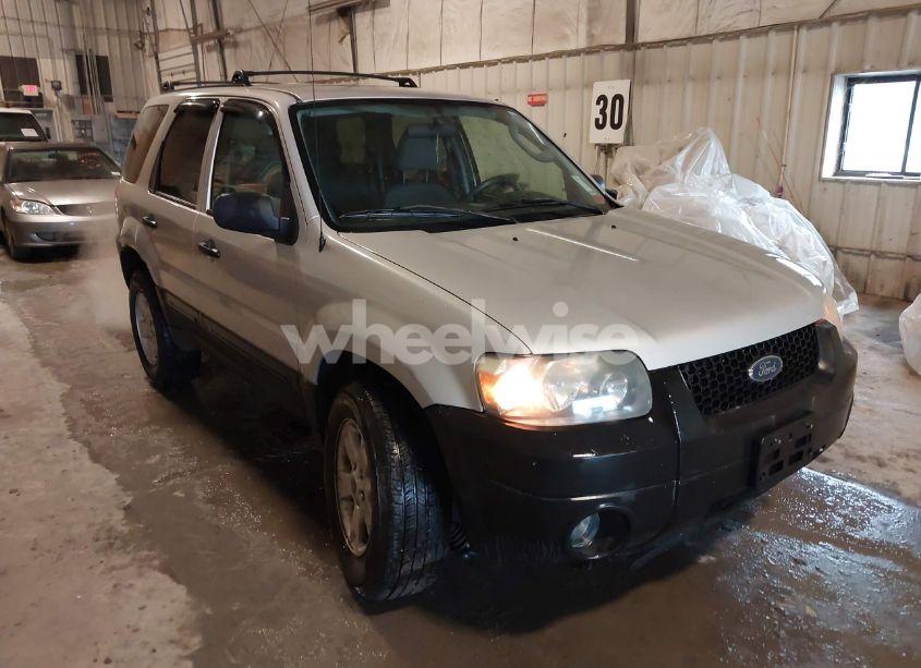 Photo 6 of 2006 Ford Escape XLT/XLT SPORT (VIN 1FMYU03196KA11342)