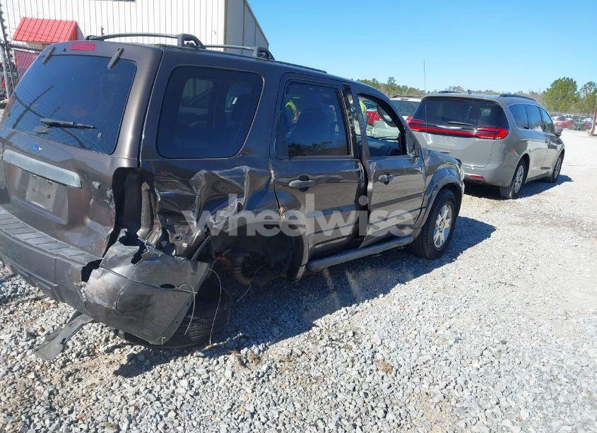 Photo 4 of 2006 Ford Escape XLT/XLT SPORT (VIN 1FMYU03196KD35102)