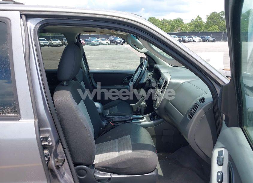 Photo 5 of 2007 Ford Escape XLT/XLT SPORT (VIN 1FMYU03197KA30975)