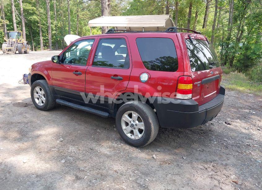 Photo 3 of 2007 Ford Escape XLT/XLT SPORT (VIN 1FMYU03197KB35743)