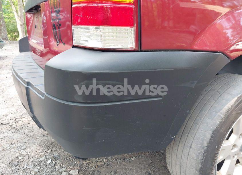 Photo 6 of 2007 Ford Escape XLT/XLT SPORT (VIN 1FMYU03197KB35743)