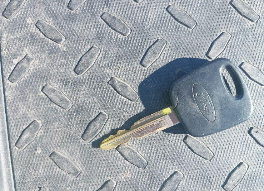 Photo 11 of 2003 Ford Escape XLT (VIN 1FMYU031X3KA73103)