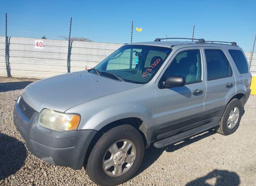 Photo 2 of 2003 Ford Escape XLT (VIN 1FMYU031X3KA73103)