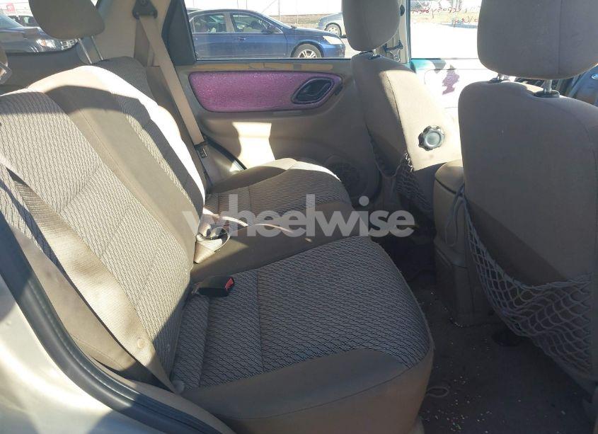 Photo 8 of 2003 Ford Escape XLT (VIN 1FMYU031X3KA73179)