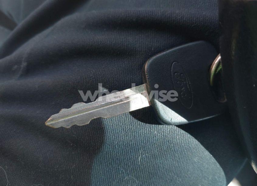 Photo 11 of 2003 Ford Escape XLT (VIN 1FMYU031X3KE08408)