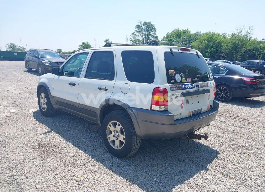 Photo 3 of 2003 Ford Escape XLT (VIN 1FMYU031X3KE08408)