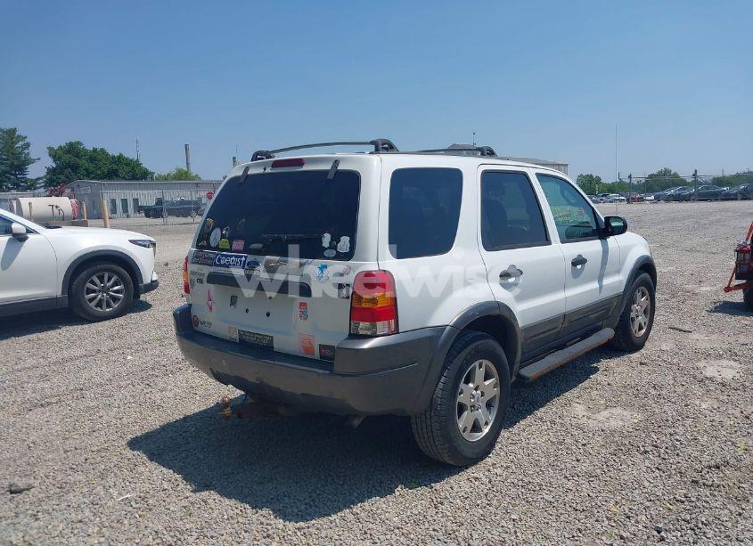 Photo 4 of 2003 Ford Escape XLT (VIN 1FMYU031X3KE08408)