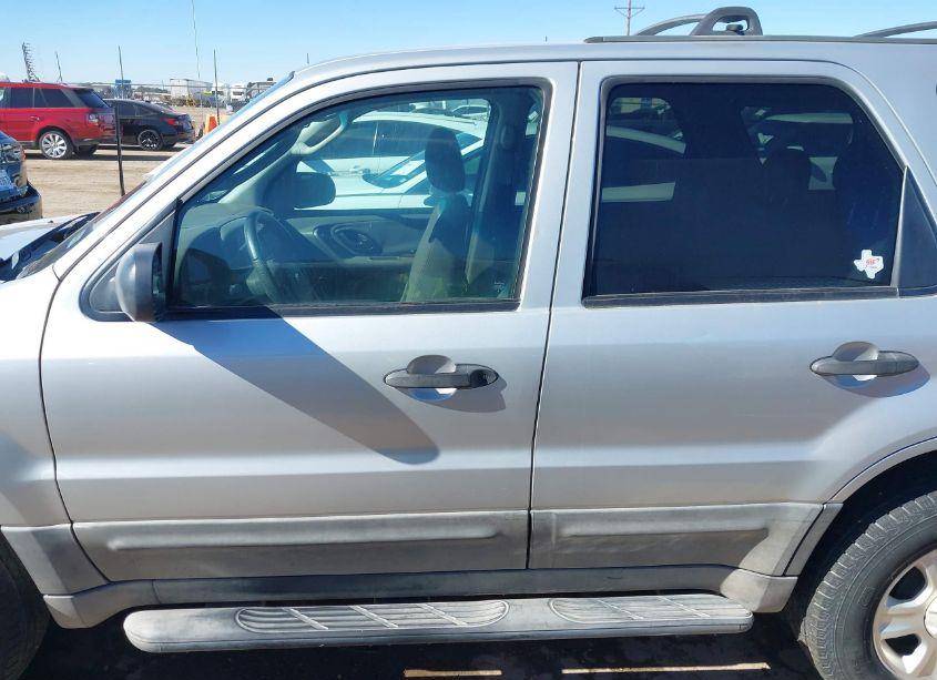 Photo 14 of 2004 Ford Escape XLT (VIN 1FMYU031X4DA19449)