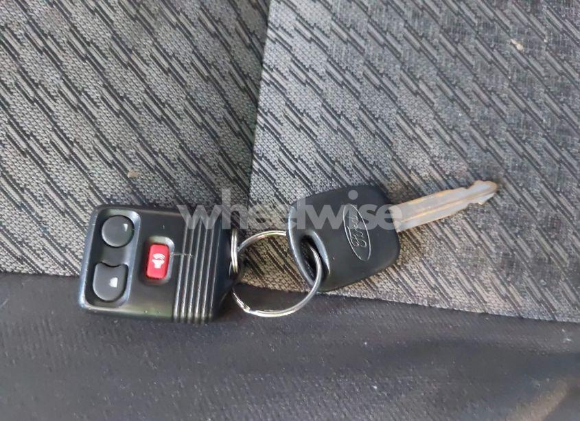 Photo 11 of 2004 Ford Escape XLT (VIN 1FMYU031X4KA86449)