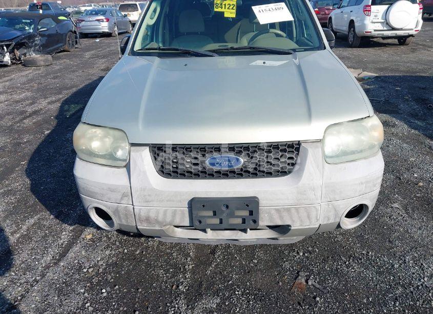 Photo 12 of 2005 Ford Escape XLT (VIN 1FMYU031X5KA06892)