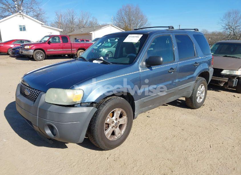 Photo 2 of 2006 Ford Escape XLT/XLT SPORT (VIN 1FMYU031X6KA03489)