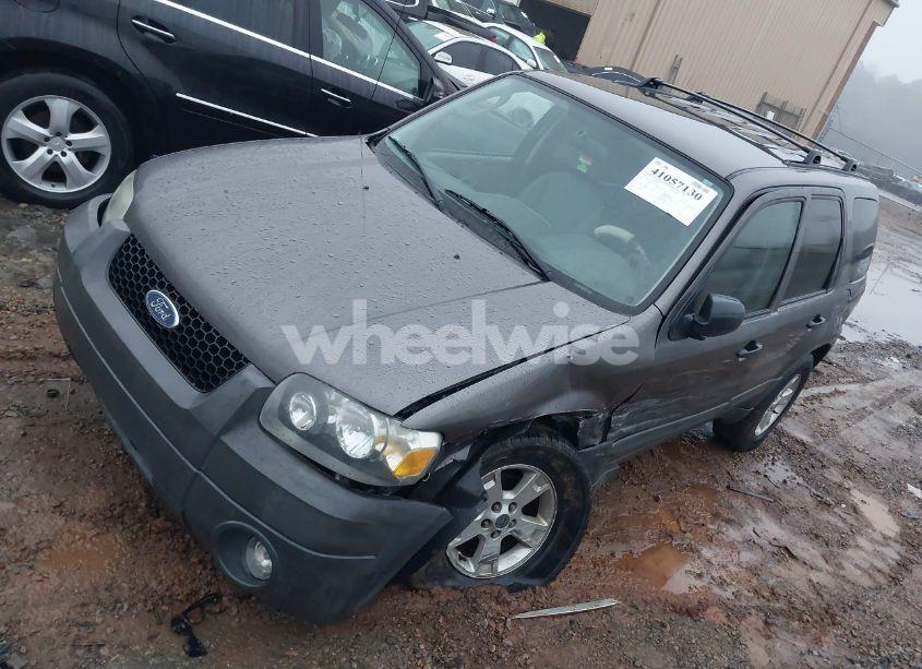 Photo 2 of 2006 Ford Escape XLT/XLT SPORT (VIN 1FMYU031X6KC86525)