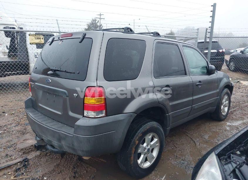 Photo 4 of 2006 Ford Escape XLT/XLT SPORT (VIN 1FMYU031X6KC86525)