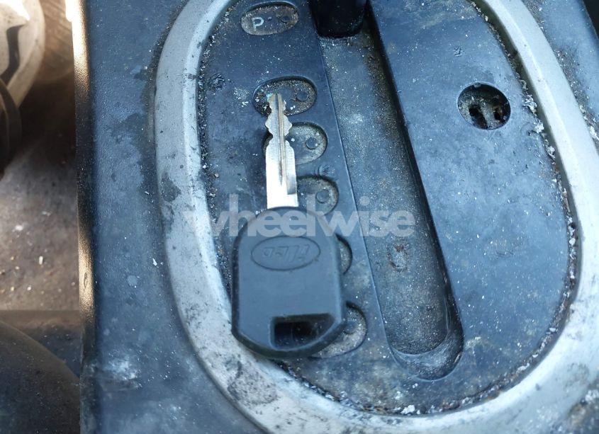 Photo 11 of 2007 Ford Escape XLT (VIN 1FMYU03Z17KA62602)