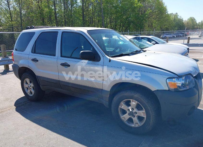 Photo 13 of 2007 Ford Escape XLT (VIN 1FMYU03Z17KA62602)