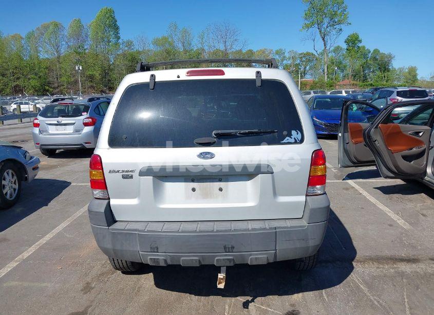 Photo 16 of 2007 Ford Escape XLT (VIN 1FMYU03Z17KA62602)