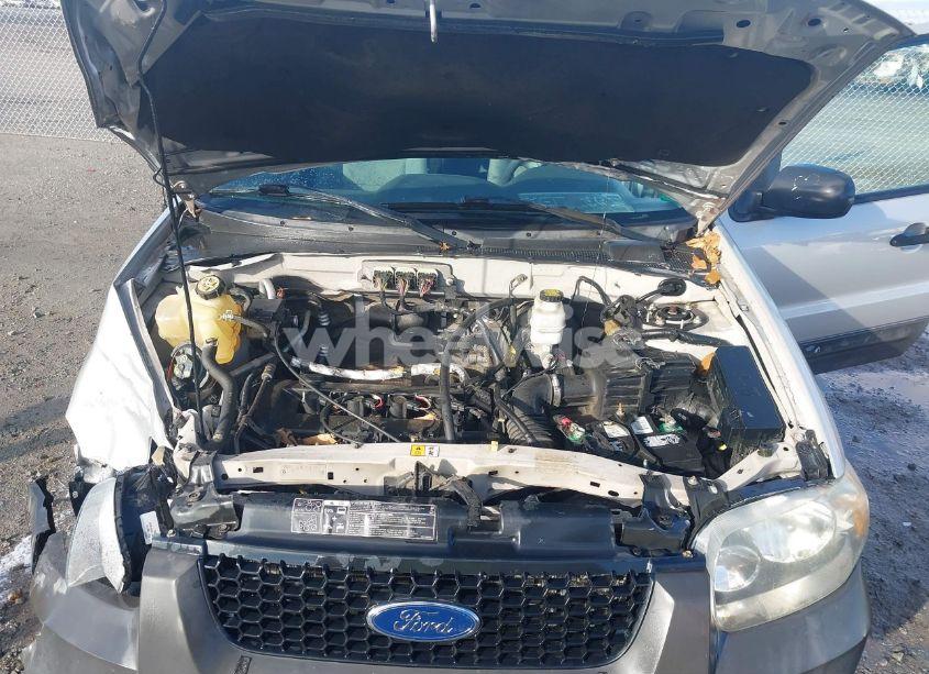 Photo 10 of 2007 Ford Escape XLT (VIN 1FMYU03Z37KA92572)