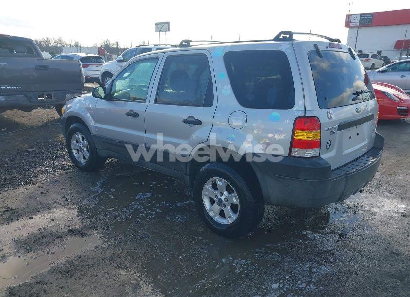 Photo 3 of 2007 Ford Escape XLT (VIN 1FMYU03Z37KA92572)