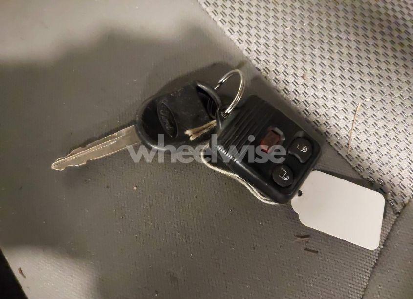 Photo 11 of 2006 Ford Escape XLT (VIN 1FMYU03Z46KD45641)