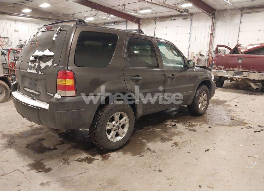 Photo 4 of 2006 Ford Escape XLT (VIN 1FMYU03Z46KD45641)