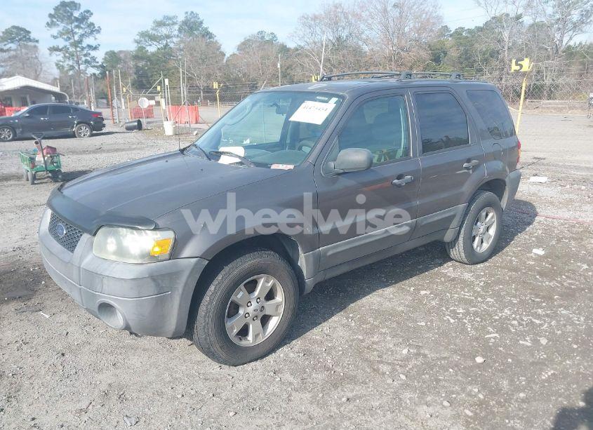 Photo 2 of 2006 Ford Escape XLT (VIN 1FMYU03Z56KC55074)