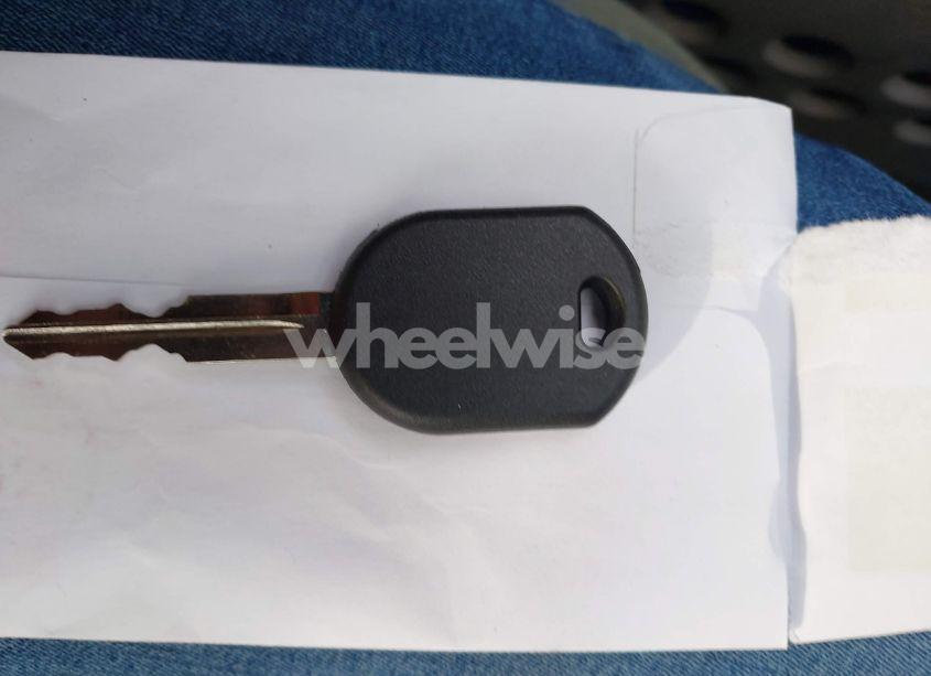 Photo 11 of 2002 Ford Escape XLT (VIN 1FMYU04112KB96320)