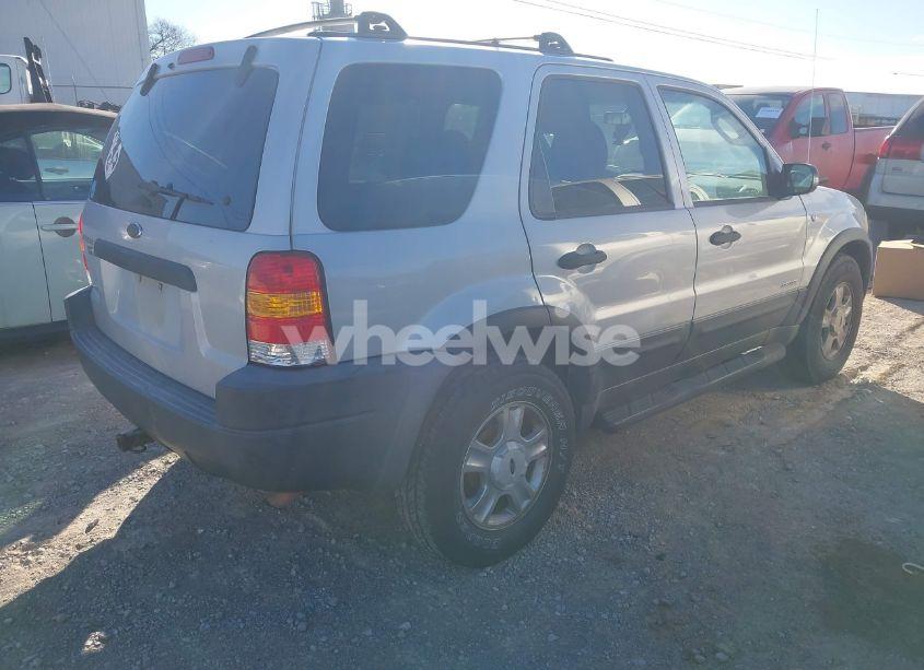 Photo 4 of 2002 Ford Escape XLT (VIN 1FMYU04112KB96320)