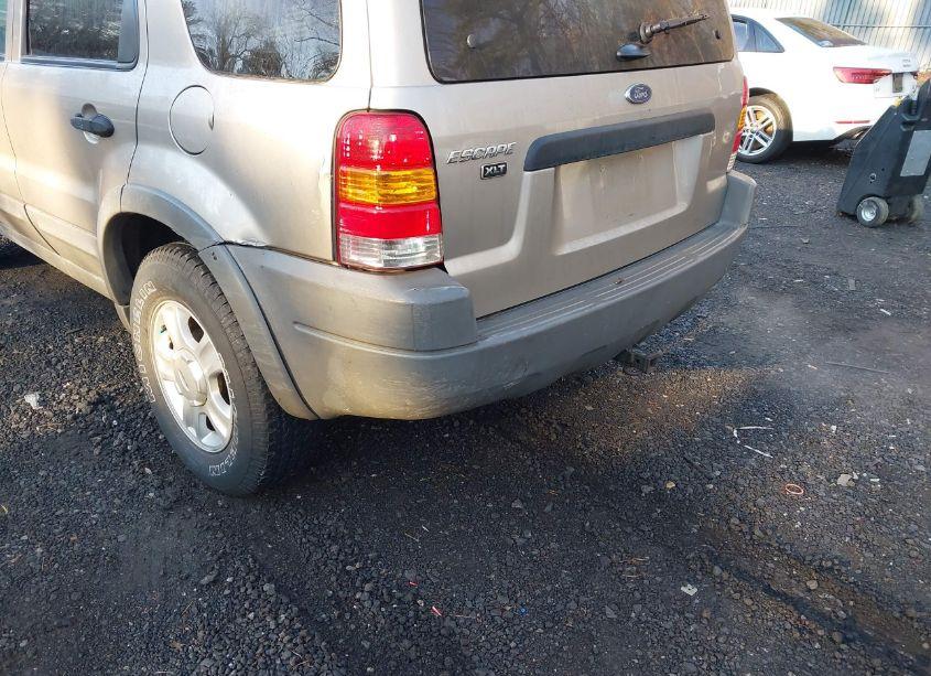 Photo 6 of 2001 Ford Escape XLT (VIN 1FMYU04121KB28817)