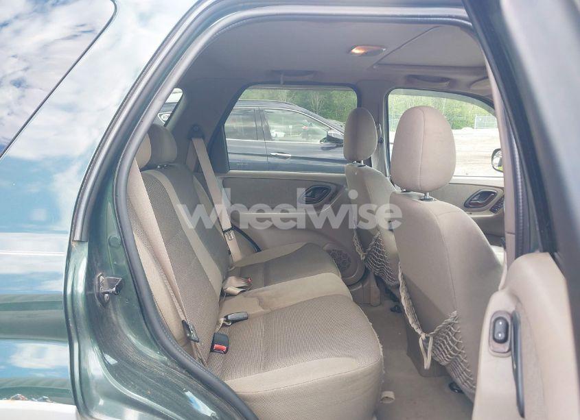 Photo 8 of 2002 Ford Escape XLT (VIN 1FMYU04122KA38486)