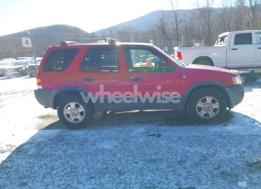 Photo 13 of 2001 Ford Escape XLT (VIN 1FMYU04131KB51488)